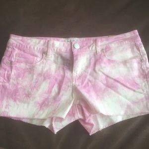Women shorts